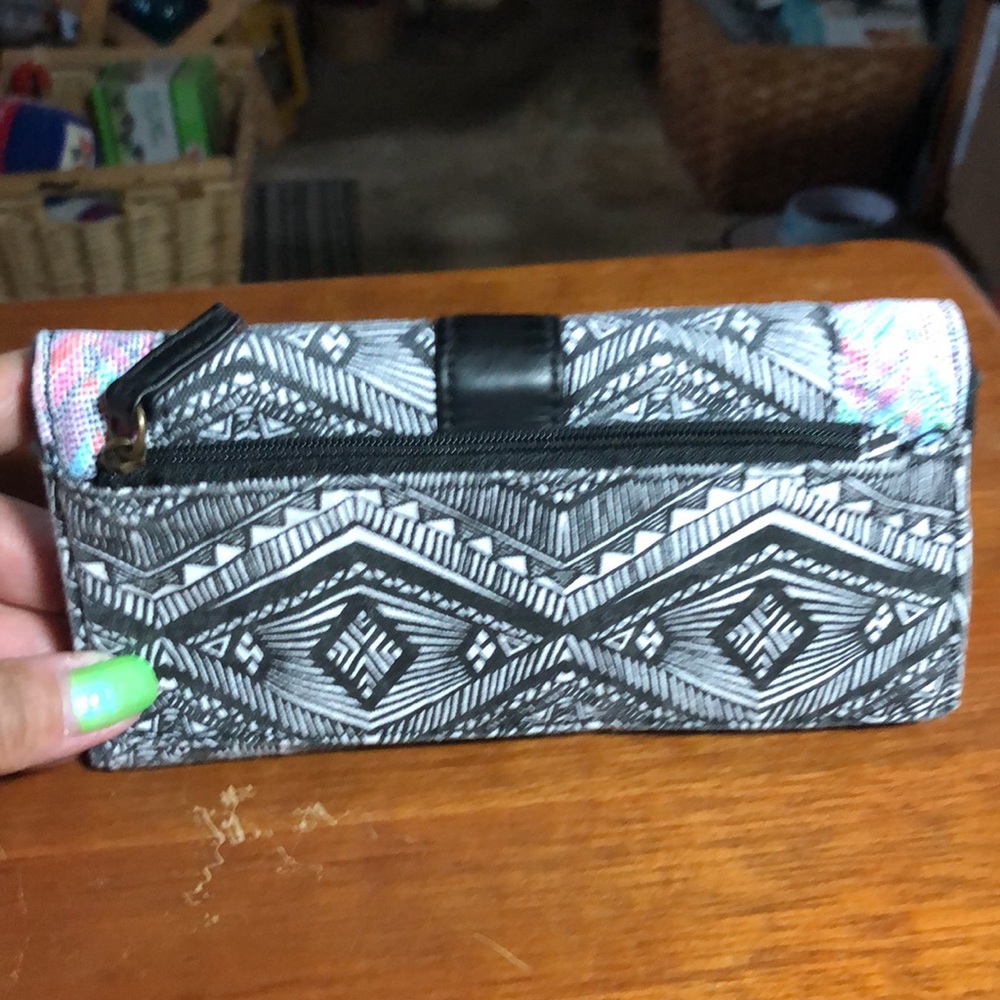 Wallet - Picture 2 of 3